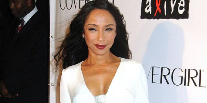 Sade  DOB, weight, father, spouse & more